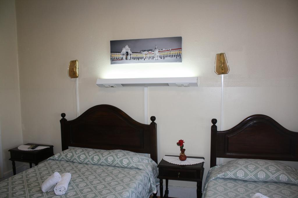 Pensao Residencial Estrela Do Mondego Otel Lisboa Oda fotoğraf
