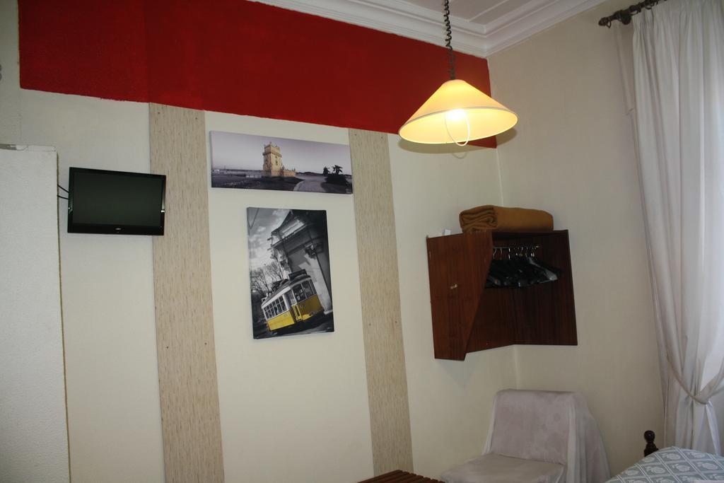 Pensao Residencial Estrela Do Mondego Otel Lisboa Oda fotoğraf
