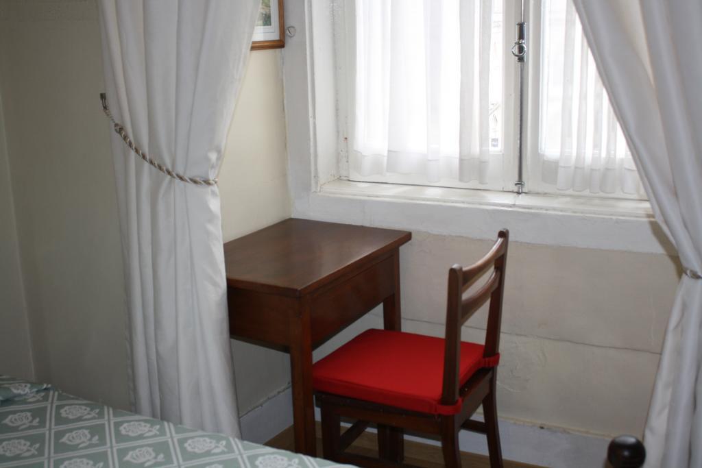 Pensao Residencial Estrela Do Mondego Otel Lisboa Dış mekan fotoğraf