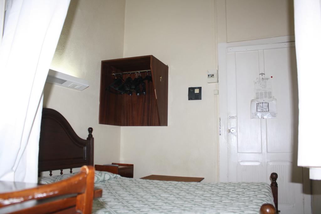 Pensao Residencial Estrela Do Mondego Otel Lisboa Oda fotoğraf